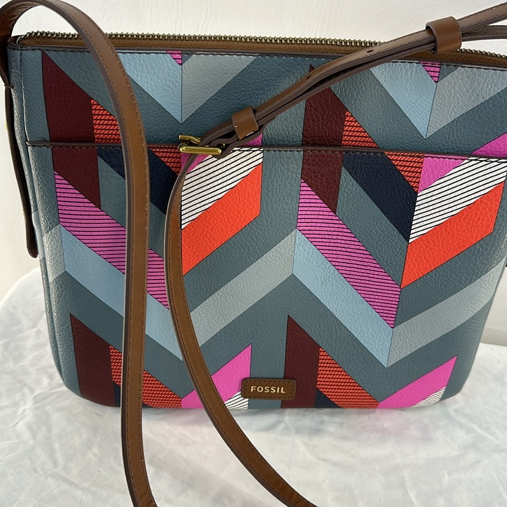 Fossil Colorful Chevron Pattern Crossbody Bag - image 3